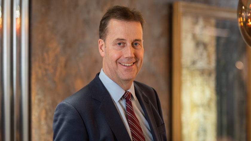 Aviva Director and CEO of UK Insurance, Andy Briggs to step down