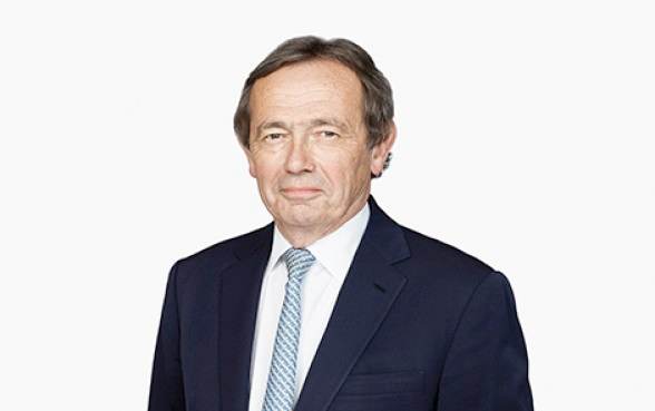 robert-childs-hiscox