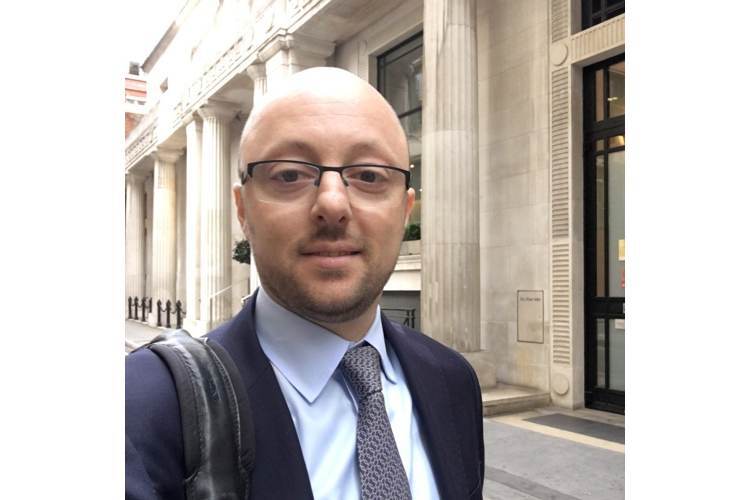 alex-ntelekos-gallagher-re