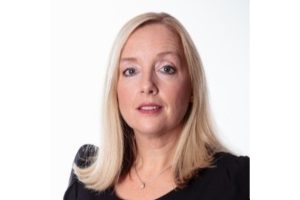 emma-loynes-lloyds